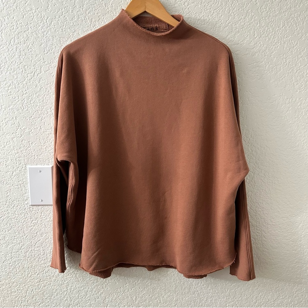 Frank & Eileen EFFIE Long-Sleeve Funnel Neck Capelet Top